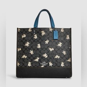 Coach Dempsey Tote 40 - Signature Canvas With Happy Dog Print - Great condition